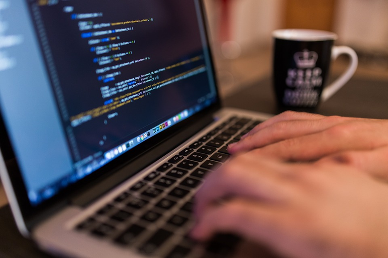 Illustration for article titled The Best Ways to Teach Yourself to Code